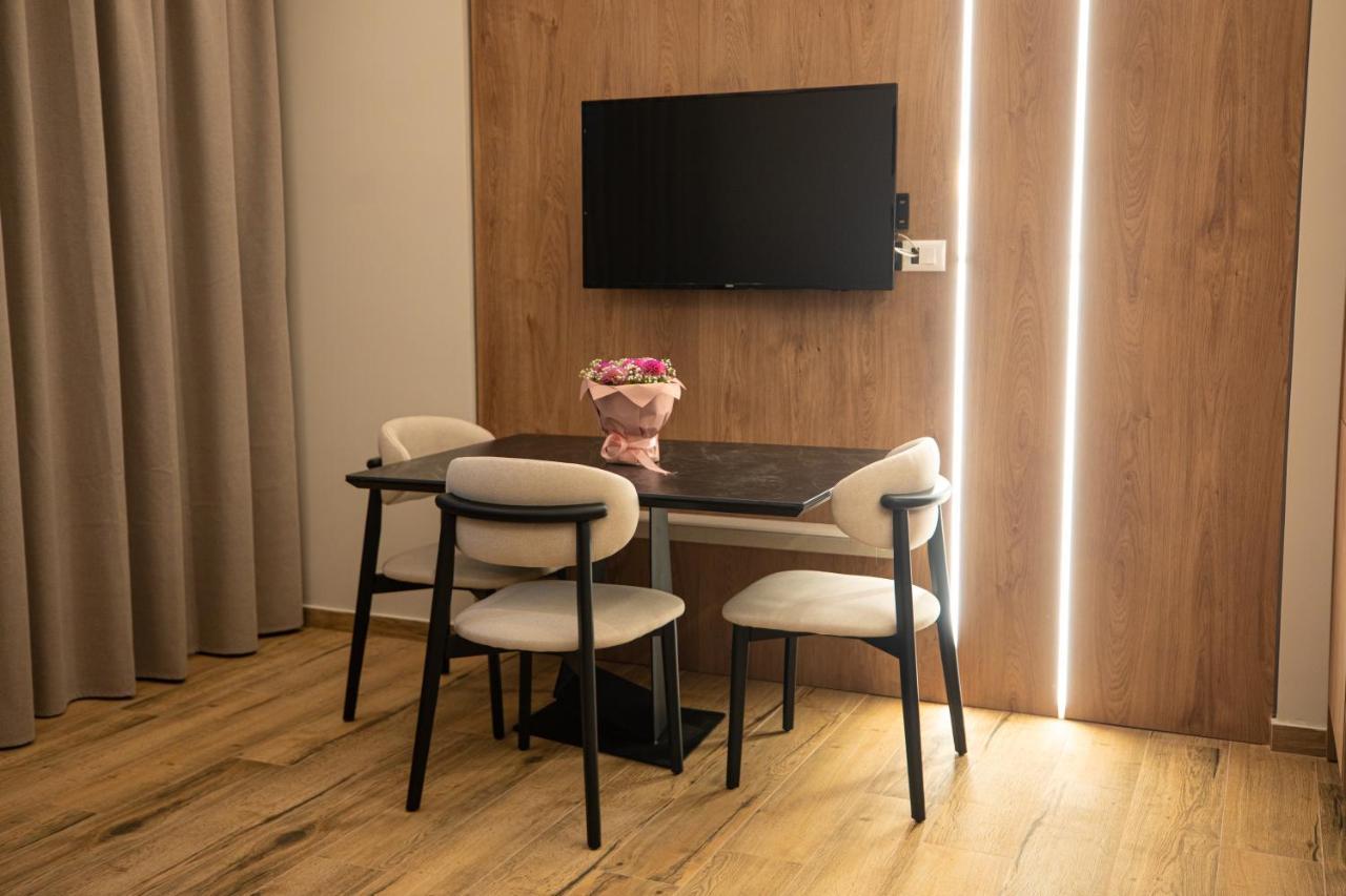 Vlore Luxury Apartaments "Fael" Exterior photo