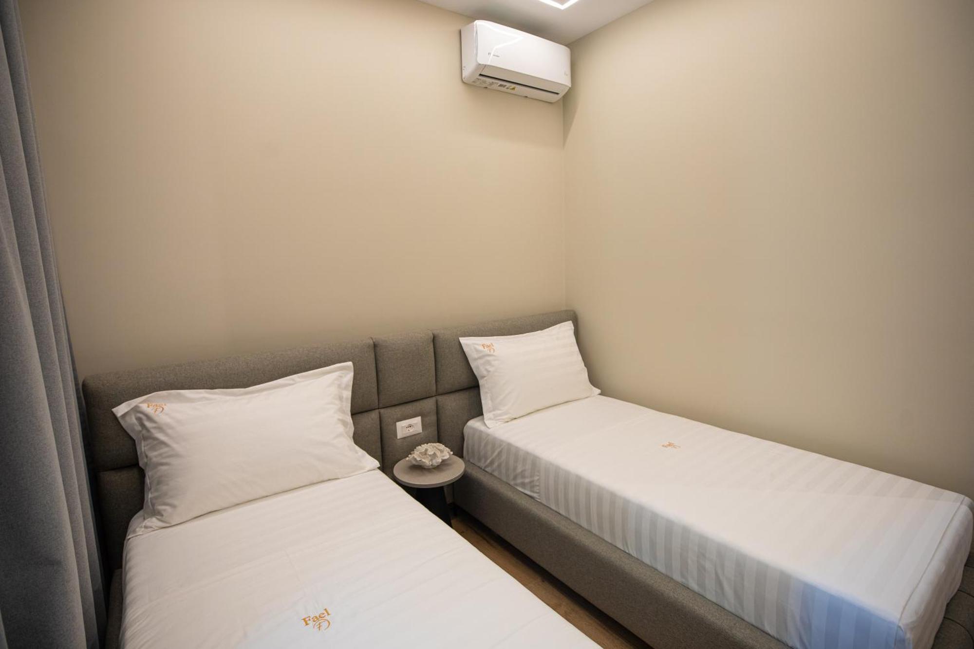 Vlore Luxury Apartaments "Fael" Exterior photo